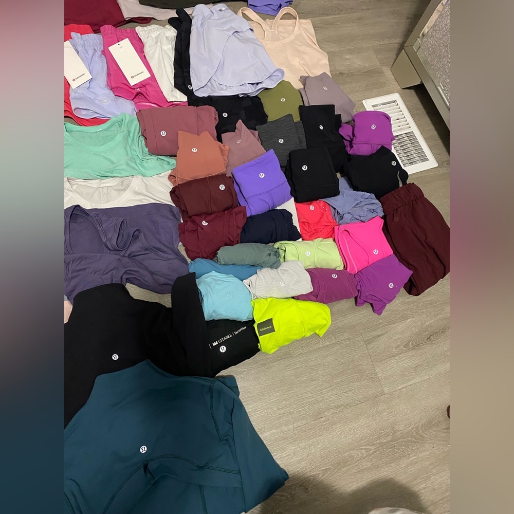 Lululemon collection!!